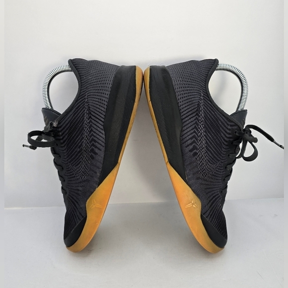Nike | Kobe Mentality 2 'Komodo' gray black sporty low-top sneakers | WMS 7 - Picture 11 of 12